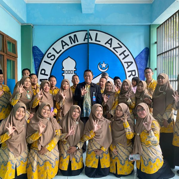 Agenda Rutin Supervisi Pengawas Yayasan Pesantren Islam Al Azhar di SMP Islam Al Azhar 18 Salatiga