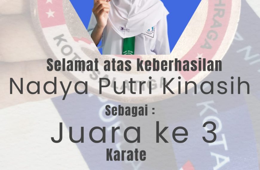 Nadya Putri Kinasih siswi SMP Islam Al Azhar 18 Salatiga Raih Juara 3 Karate pada Lomba POPDA 2025