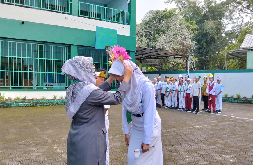 MPLS SMP Islam Al Azhar 18 Salatiga Dimulai, Siap Sambut Generasi yang Beradab, Berkemajuan dan Berdaya Saing Global