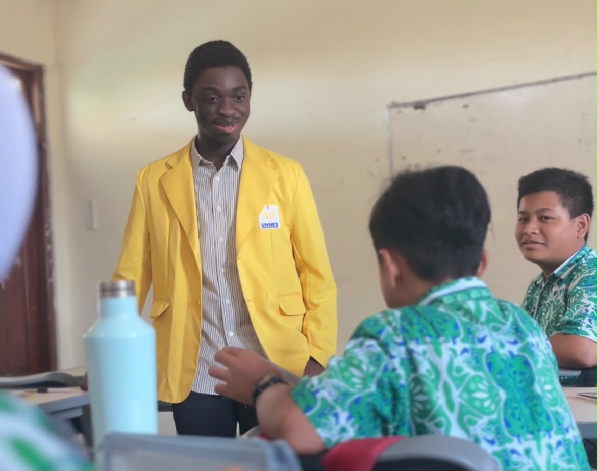 Kelas Bilingual SMP Islam Al Azhar 18 Salatiga: Belajar Bahasa Inggris dengan Lebih Percaya Diri